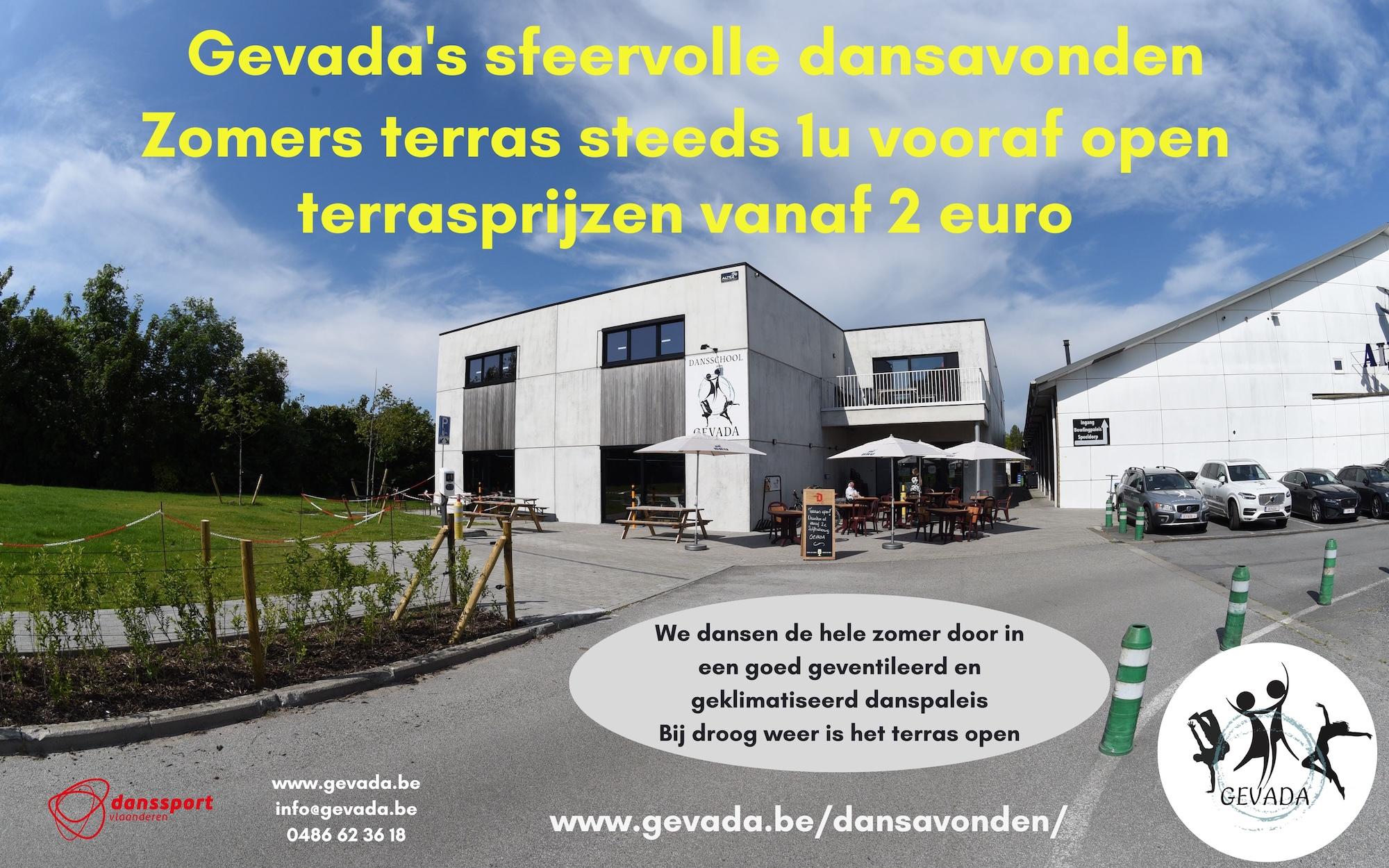 Dansavonden (4000 x 2500) - terras zomer